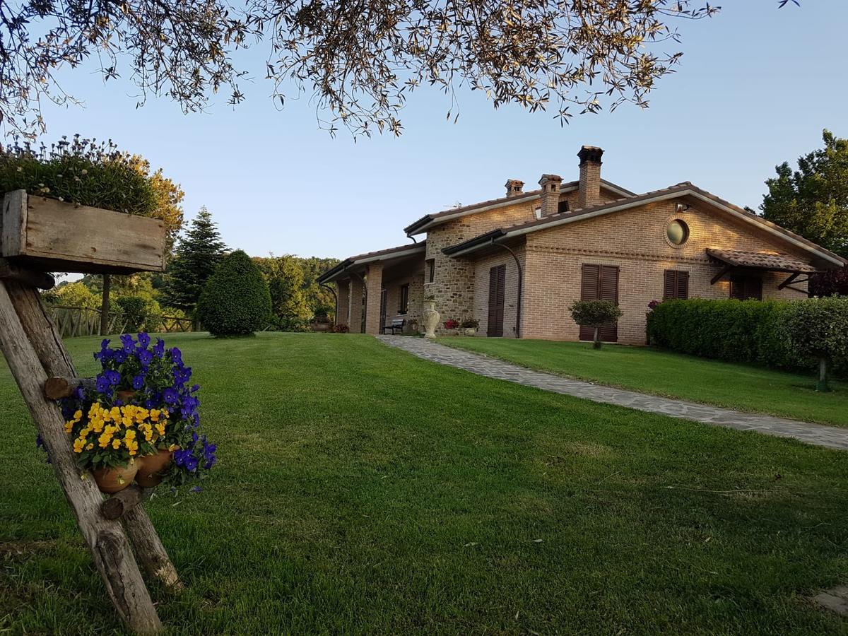 B&B Madonna Carradori Offagna Eksteriør bilde